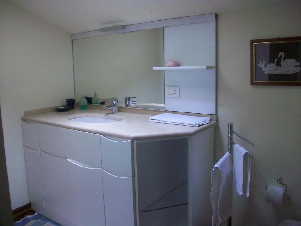 B&B L'Albero Maestro Orsenigo Room photo